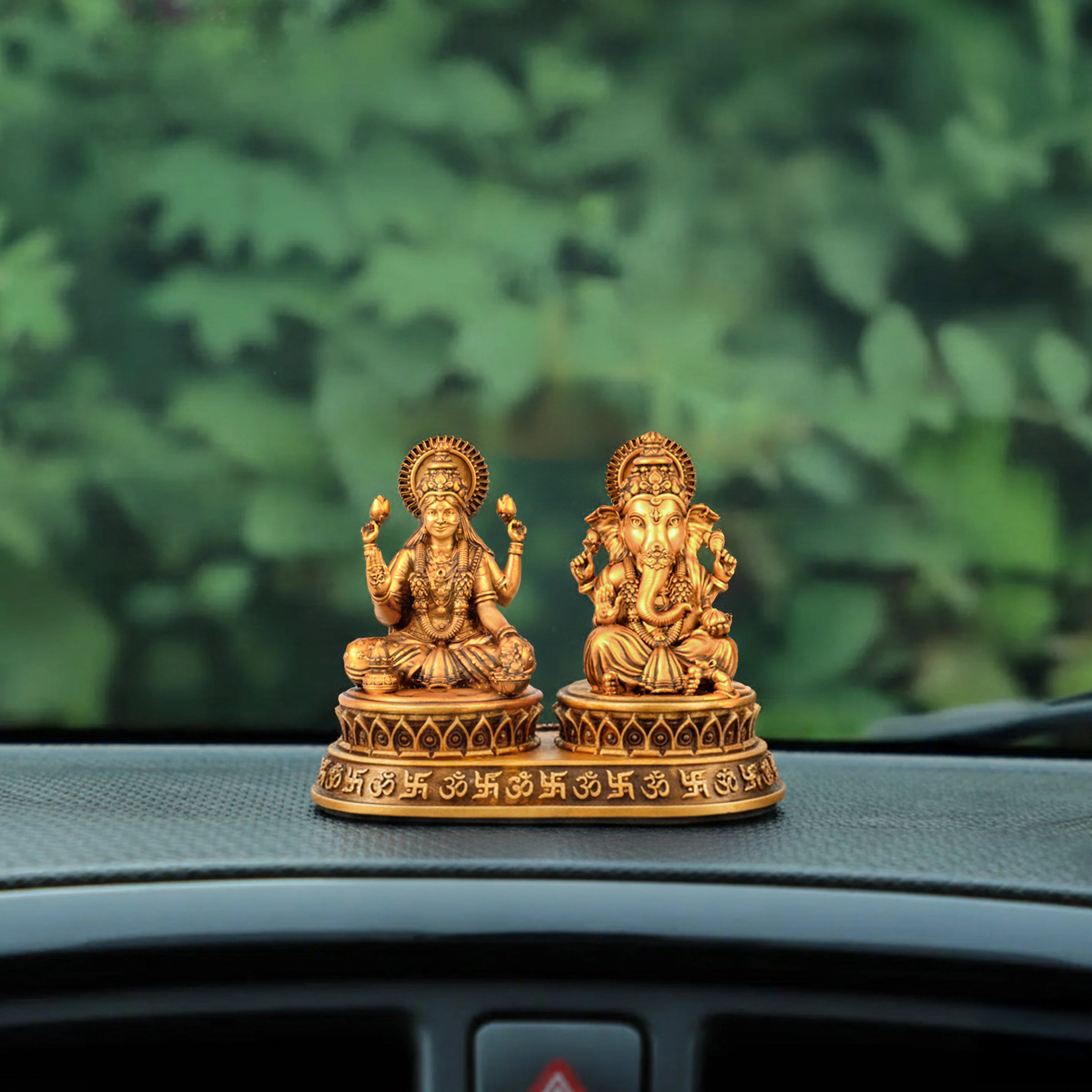 Dhan-Siddhi Laxmi Ganesha Idol